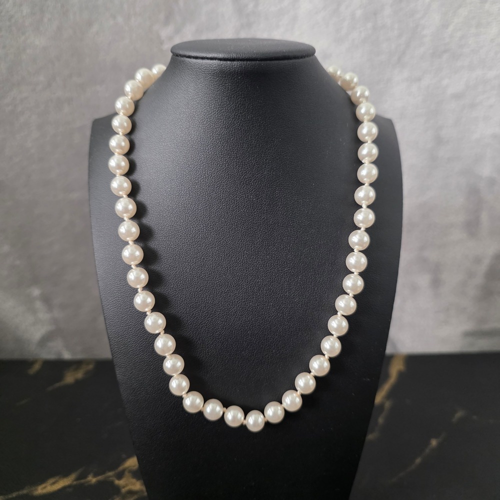 Vintage Style Faux Pearl Strand Necklace Gold Tone Barrel Clasp